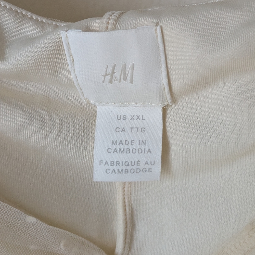 H&M Women's Cream Sheer Top With Ruffled And Puffed Sleeves - Size XXL - Picture 3 of 4